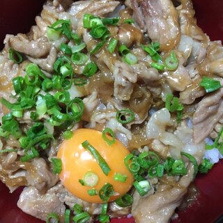 甘辛豚丼